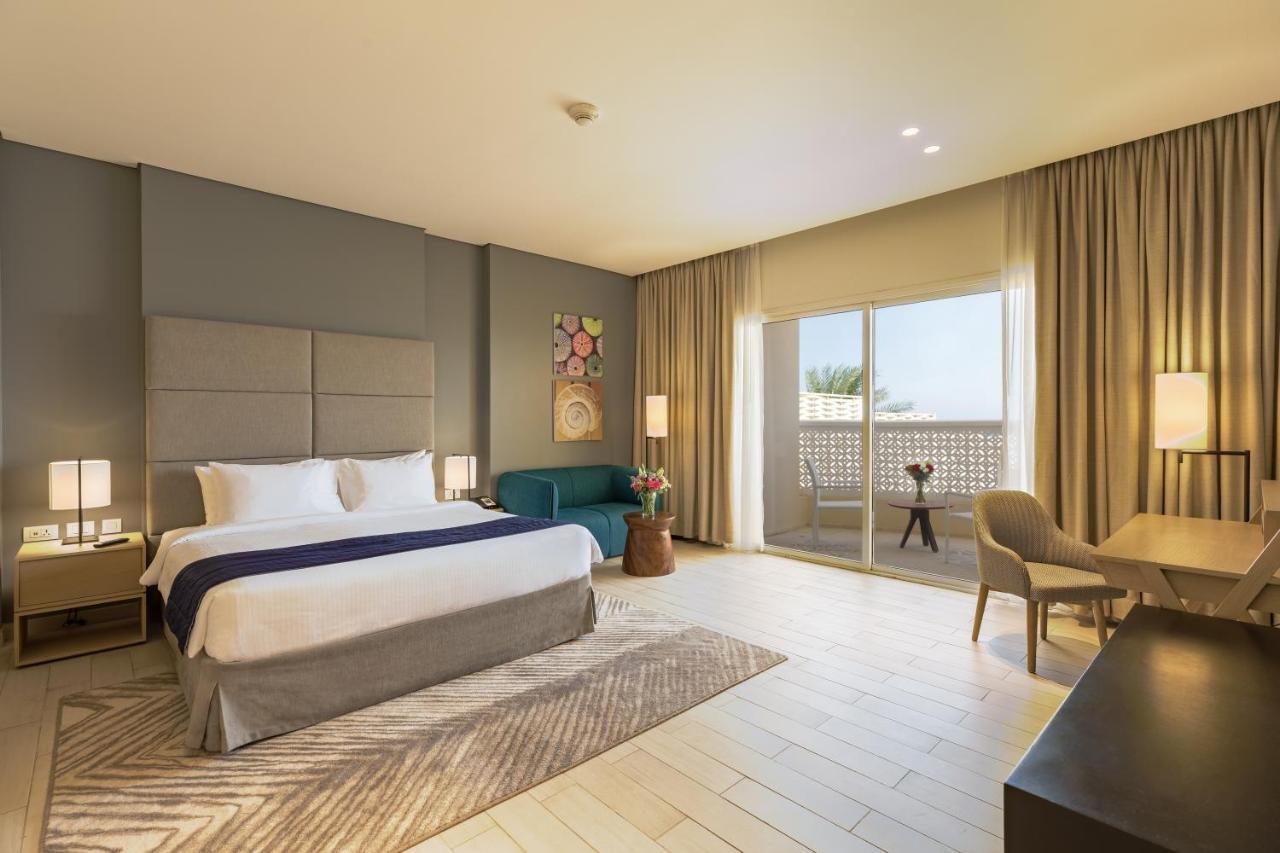 Sealine Beach, A Murwab Resort Месайед Екстериор снимка Deluxe Room