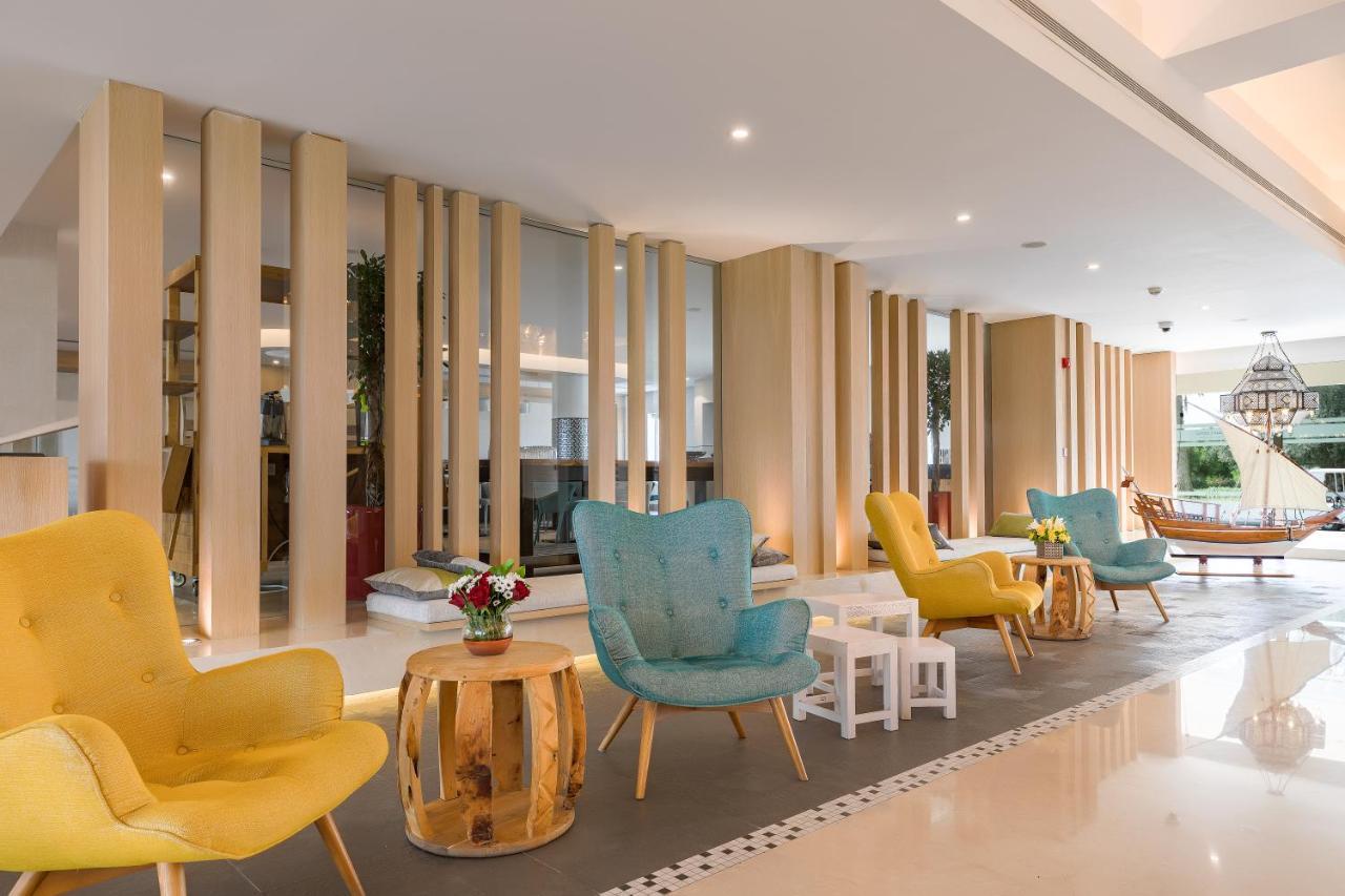 Sealine Beach, A Murwab Resort Месайед Екстериор снимка Lobby