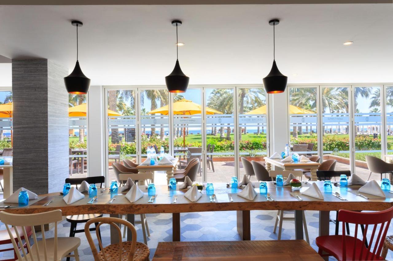 Sealine Beach, A Murwab Resort Месайед Екстериор снимка The Beach Club
