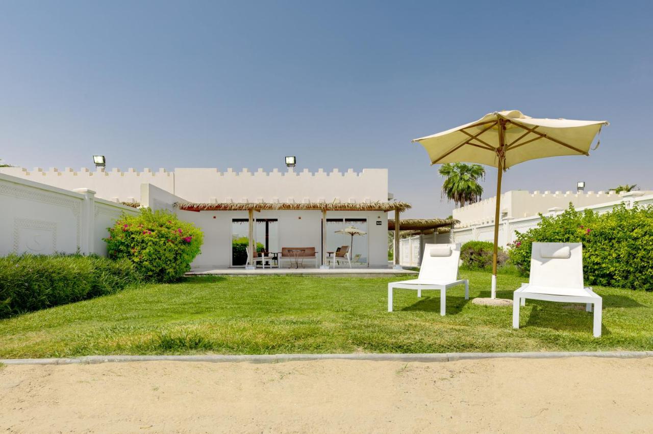 Sealine Beach, A Murwab Resort Месайед Екстериор снимка A villa in Al Reef